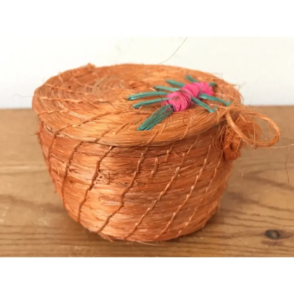 Set 3 Vintage Asian Handmade Woven Orange Straw Nesting Decorative Baskets 3.5